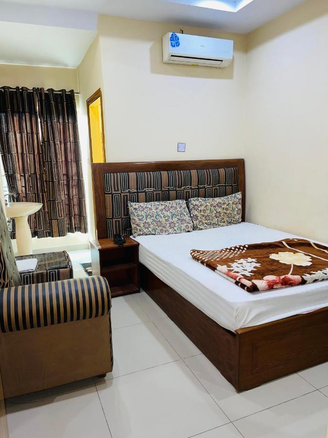 Plaza Inn Hotel Rahim Yar Khan Ngoại thất bức ảnh